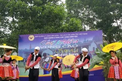 Đặc sắc phiên chợ vùng cao "Sơn La điểm hẹn"