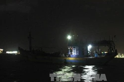 Thông tin về vụ việc tàu chở hàng của Việt Nam bị cướp biển tấn công tại Philippines.