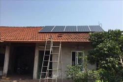 Bình Định khuyến khích hộ gia đình lắp đặt điện mặt trời áp mái