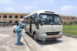 Dịch COVID-19: Ninh Bình tiếp nhận, cách ly y tế 81 công dân Việt Nam từ nước ngoài trở về
