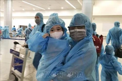 Triển khai lấy mẫu xét nghiệm SARS-CoV-2 đối với người rời Đà Nẵng đến Thành phố Hồ Chí Minh