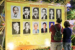 Kỷ niệm 91 năm Ngày thành lập Đảng: Triển lãm ảnh "Mừng xuân Tân Sửu - Mừng Đảng quang vinh”