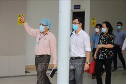Bệnh viện Chợ Rẫy hỗ trợ Bệnh viện Bà Rịa điều trị 7 bệnh nhân mắc COVID-19