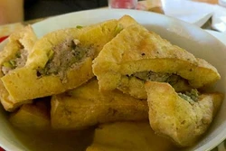 Lên Tả Sìn Thàng thưởng thức món “đậu tình yêu”