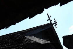 “Khau cút”- biểu tượng văn hóa độc đáo trên ngôi nhà sàn của người Thái đen