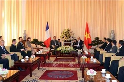 Bí thư Thành uỷ Thành phố Hồ Chí Minh Nguyễn Thiện Nhân hội kiến Thủ tướng Cộng hòa Pháp