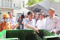Tháo gỡ khó khăn trong thực hiện phân loại rác tại nguồn ở Thành phố Hồ Chí Minh