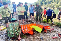 Một cán bộ khu dự trữ thiên nhiên bị nước cuốn trôi trong lúc tuần tra tại Quảng Bình