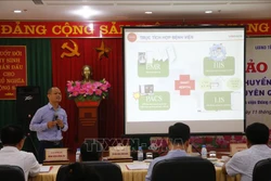 Thu hẹp khoảng cách tiếp cận các dịch vụ y tế số cho người dân