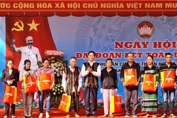 Trưởng ban Kinh tế Trung ương dự Ngày hội Đại đoàn kết toàn dân tộc tại Đắk Nông