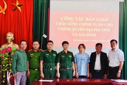 Giải cứu thành công, bàn giao một thiếu niên tại Lai Châu bị lừa đi làm việc tại Campuchia