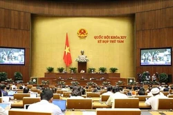 Kỳ họp thứ 8 Quốc hội khóa XIV: Hỗ trợ ngư dân bám biển, phát triển kinh tế, giữ vững chủ quyền biển đảo