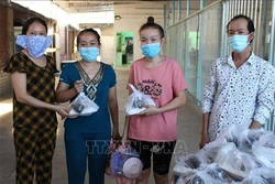 Những suất cơm nghĩa tình công nhân