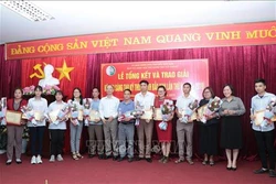 Bắc Kạn biểu dương nông dân sản xuất, kinh doanh giỏi