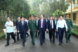 Chủ tịch nước Trần Đại Quang dâng hương tưởng niệm Chủ tịch Hồ Chí Minh tại Khu di tích lịch sử K9 - Đá Chông