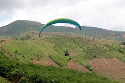 Để du lịch Kon Tum “cất cánh” (Bài 1)