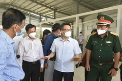 Phó Thủ tướng Vũ Đức Đam: Sóc Trăng phải khẩn trương phát hiện sớm, không để dịch xâm nhập vào cộng đồng