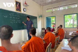 Trà Vinh thực hiện chính sách hỗ trợ xóa mù chữ