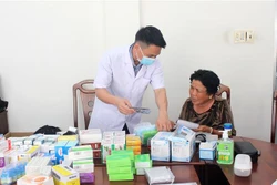 Không để xảy ra tình trạng thiếu thuốc, vật tư y tế phục vụ khám, chữa bệnh