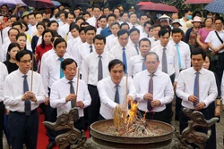 Thành kính Lễ giỗ Đức Quốc Tổ Lạc Long Quân và Tổ Mẫu Âu Cơ