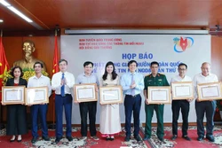 Tôn vinh những tác phẩm, sản phẩm thông tin đối ngoại có ý nghĩa và giá trị