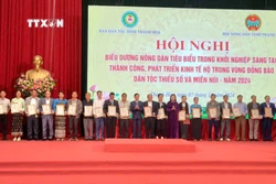 Thanh Hóa biểu dương nông dân vùng miền núi khởi nghiệp sáng tạo