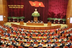 Ban Chấp hành Trung ương Đảng đồng ý để đồng chí Nguyễn Xuân Phúc thôi giữ các chức vụ