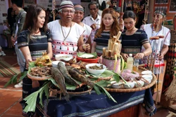 Những món ăn đặc trưng của dân tộc K’Ho (Lâm Đồng). Ảnh: Khoa Chương - TTXVN