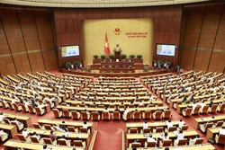 Chủ tịch Quốc hội Vương Đình Huệ phát biểu kết thúc Phiên chất vấn và trả lời chất vấn. Ảnh: Doãn Tấn - TTXVN