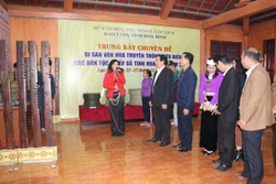 Gian trưng bày chuyên đề Di sản văn hoá truyền thống tiêu biểu các dân tộc thiểu số tỉnh Hoà Bình năm 2022. Ảnh: Thanh Hải - TTXVN