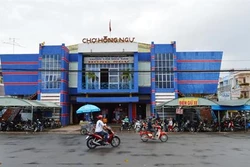 Đồng Tháp công nhận 5 chợ đạt tiêu chuẩn “Chợ văn minh”