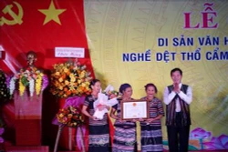 Nghề dệt thổ cẩm của người H’rê là Di sản Văn hóa phi vật thể Quốc gia
