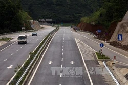 Đầu tư cao tốc Tuyên Quang - Phú Thọ kết nối với Nội Bài - Lào Cai