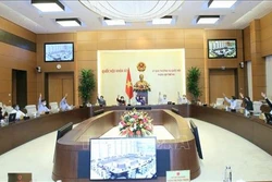 Nghị quyết thành lập các thị xã thuộc tỉnh Phú Yên, Bình Định và Thanh Hóa