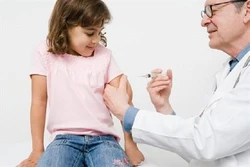 Những điều mẹ cần chú ý trong phòng ngừa và xử trí cho con trong mùa dịch bệnh thủy đậu