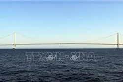 Cầu Akashi-Kaikyo (Nhật Bản) - một trong những cây cầu treo có nhịp dài nhất thế giới