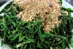 Nộm rau dớn và canh lá đắng - món ăn của người Tây Bắc