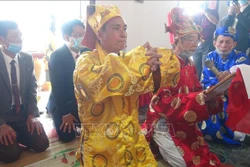 Lễ cầu ngư của người dân vùng biển Cảnh Dương (Quảng Bình). Ảnh: Đức Thọ - TTXVN