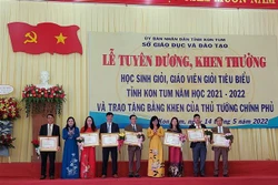 Kon Tum tuyên dương, khen thưởng học sinh giỏi và giáo viên tiêu biểu