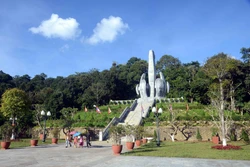 Ngày 3/4/2012, Di tích lịch sử cách mạng Việt Nam - Lào tại bản Lao Khô đã được Bộ Văn hóa - Thể thao và Du lịch Việt Nam xếp hạng Di tích lịch sử cấp Quốc gia. Ảnh: Quang Quyết-TTXVN 