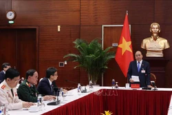 Thủ tướng Nguyễn Xuân Phúc đưa ra ý kiến chỉ đạo tại phiên họp. Ảnh: Thống Nhất – TTXVN