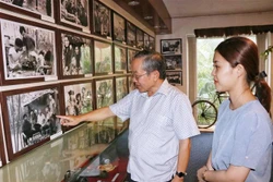 Nhà báo Phạm Nhật Nam, nguyên phóng viên khóa GP10 của Việt Nam Thông tấn xã tăng cường cho Thông tấn xã Giải phóng trong kháng chiến chống Mỹ, cứu nước. Ảnh: Tiến Lực - TTXVN