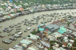 Chợ nổi Cái Răng, Cần Thơ. Ảnh: Duy Khương