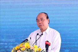 Thủ tướng Nguyễn Xuân Phúc đẩy mạnh Chương trình chống lãng phí và tiết kiệm trong năm 2021. Ảnh: Thống Nhất – TTXVN 