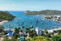 Danh thắng Vịnh Vĩnh Hy nằm trong Khu dự trữ sinh quyển thế giới Núi Chúa (Ninh Thuận). Ảnh: Nguyễn Thành - TTXVN