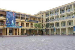 Trường tiểu học Võ Thị Sáu, phường Trần Phú, Thành phố Hải Dương đóng cửa trong sáng 29/1. Ảnh: Mạnh Minh- TTXVN