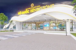 Triển lãm thực tế ảo “Tổ quốc bên bờ sóng” được ứng dụng công nghệ 3D trưng bày 121 tác phẩm ảnh nghệ thuật, trong đó có 110 ảnh đơn và 11 ảnh bộ được lựa chọn ra từ gần 6.000 tác phẩm tham dự. Ảnh: TTXVN 