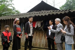 Nỗ lực đẩy lùi tình trạng sinh con ở tuổi vị thành niên tại vùng cao Lào Cai