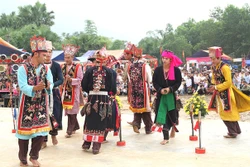 Múa rùa của người Dao huyện Yên Lập. Nguồn: bvhttdl.gov.vn