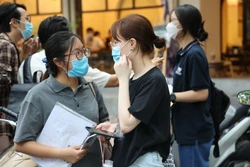 Bộ Giáo dục và Đào tạo chia sẻ về những “điểm lạ” trong phổ điểm thi tốt nghiệp Trung học Phổ thông năm 2021 đợt 1